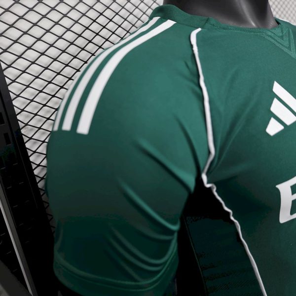 Men's Real Madrid  2025/26 Green special edition Jersey Player Version - Image 5