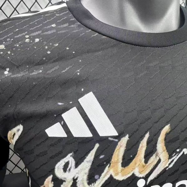 Men's Real Madrid 2025/26 UBP Special Edition Jersey Player Version - Image 8