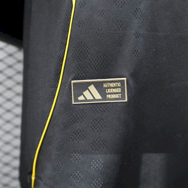 Men's Real Madrid 2025/26 Black Especial Jersey Player Version - Image 6