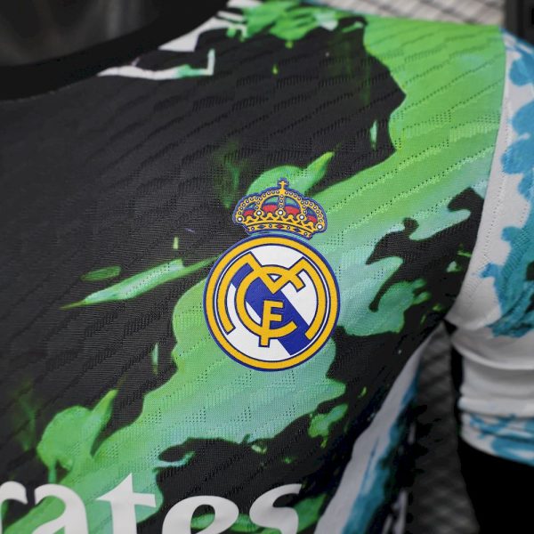 Men's Real Madrid 2025/26 Multicolor Special Edition Jersey Player Version - Image 3