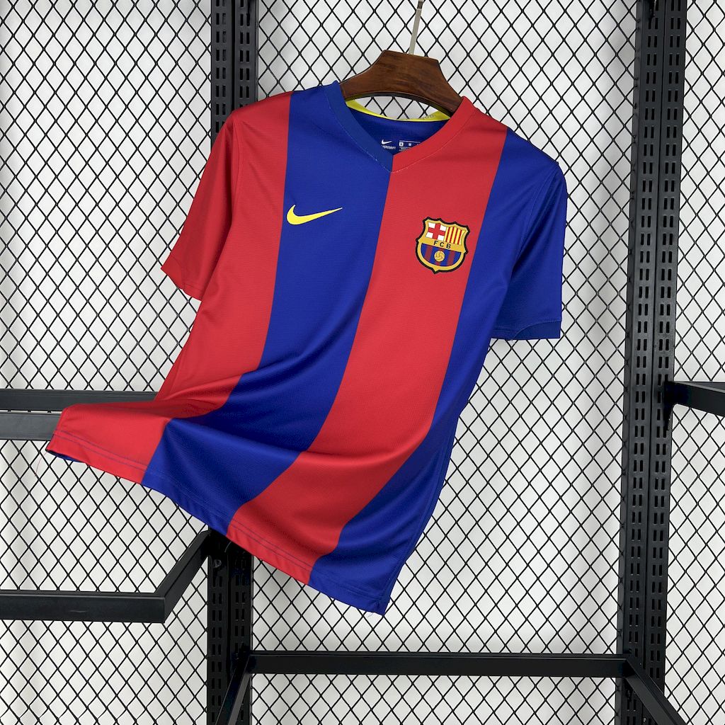 2024111616413022.jpg Retro Barcelona 2006/07 Home Jersey - Image 1