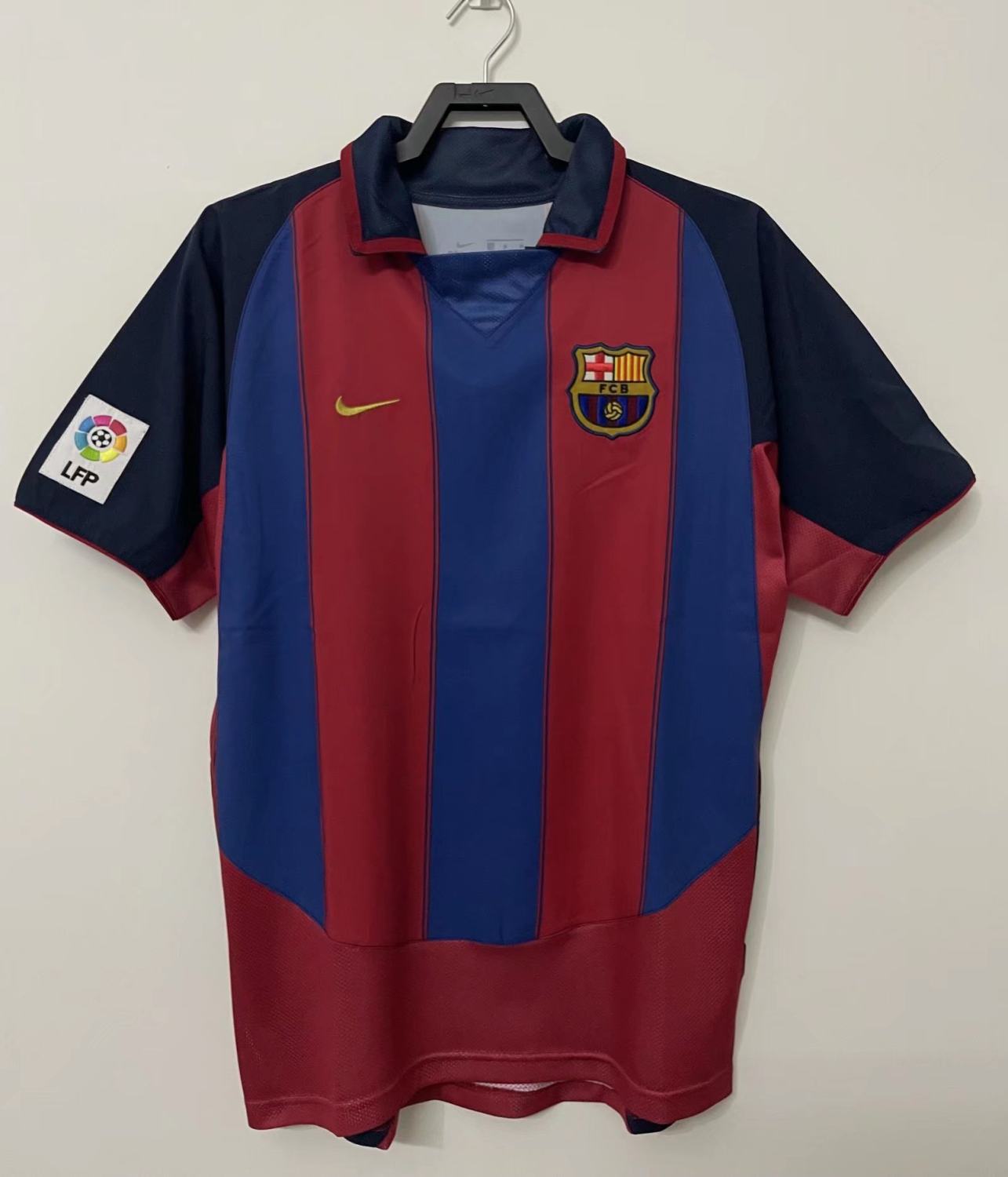 Barcelona-20032004-Home-Retro-Jersey-32418.jpg Retro Barcelona 2003/04 Home Jersey - Image 1